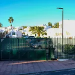 Sky And Sea Loma - Pool And Terrace With Sea View - By Lanzarote Tatil Evi *